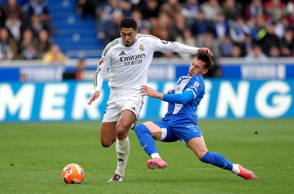 出現控球失 出現控球失