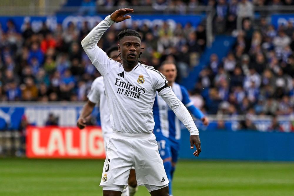 约基奇回归的掘金队更强势，能否继续胜利击败低迷的爵士队？.