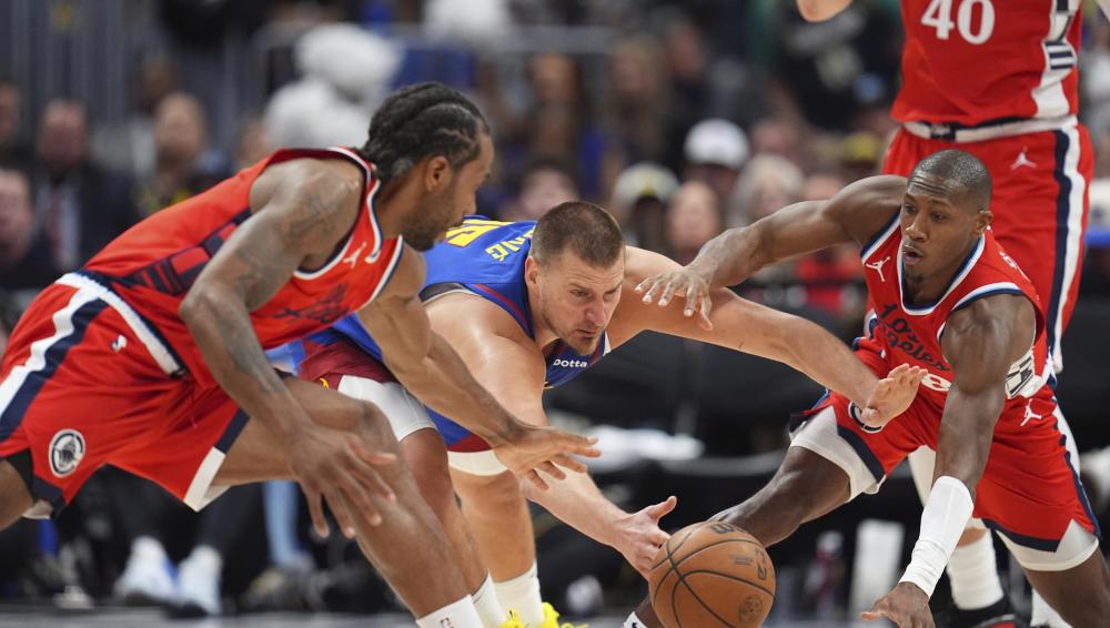 维拉本赛季落后时抢回18分冠绝英超 节礼日以来蓝军领先丢分最多.